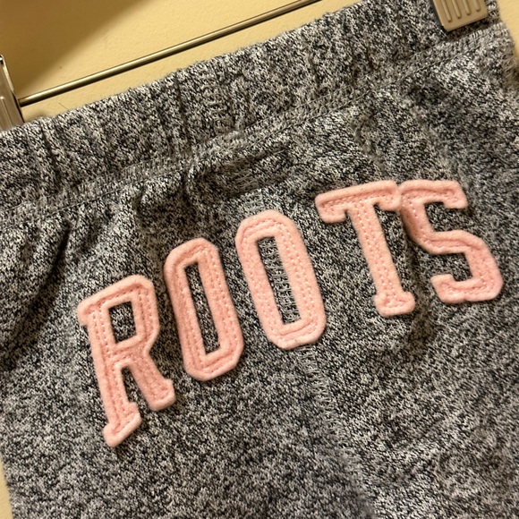 NWOT Roots Baby Organic Original Full Zip Hoodie and Sweats Salt and Pepper Set - Picture 7 of 12